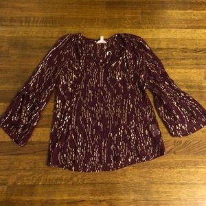 Lilly Pulitzer. XS. EUC. Top. Maroon color.